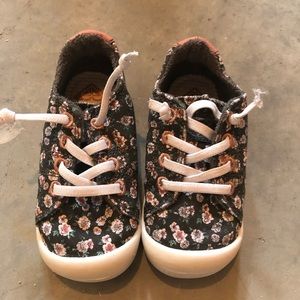 Toddler Roxy shoes